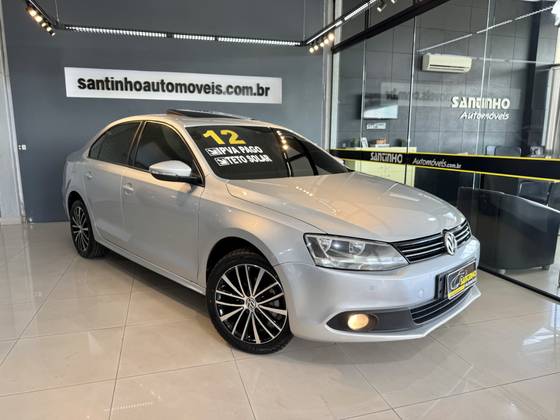 VOLKSWAGEN JETTA 2.0 COMFORTLINE FLEX 4P MANUAL